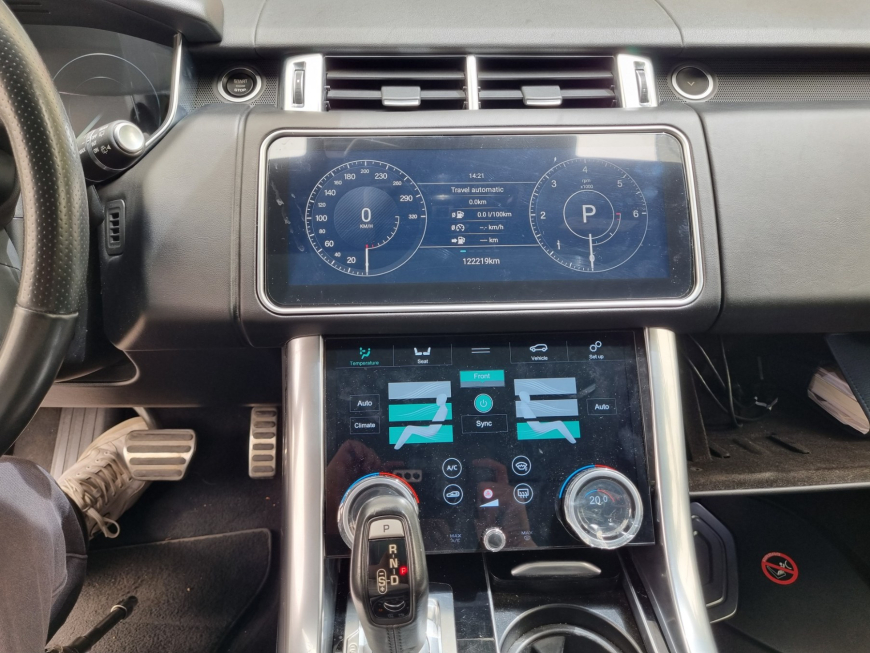 Εγκατάσταση OEM Μεγαλύτερη Οθόνη & Touchscreen 10″ AC Climate Control Panel σε Range Rover Sport.