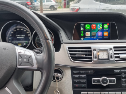 Εγκατάσταση Apple CarPlay και Android Auto σε Mercedes E 200 W212.