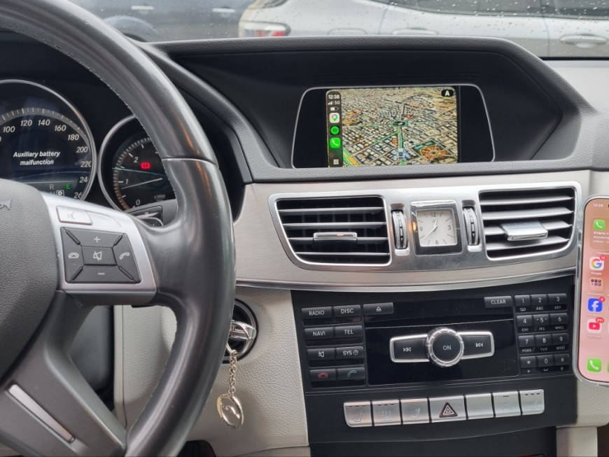 Εγκατάσταση Apple CarPlay και Android Auto σε Mercedes E 200 W212.