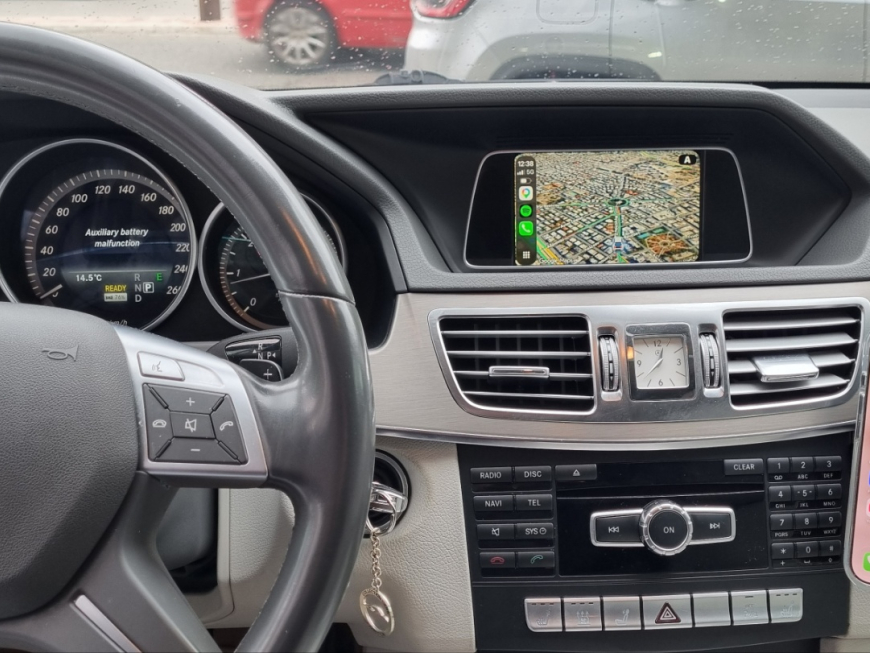 Εγκατάσταση Apple CarPlay και Android Auto σε Mercedes E 200 W212.