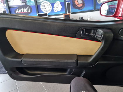 Εγκατάσταση Alpine iLX-F905D 9″ & Ambient Lights σε Alfa Romeo GTV.