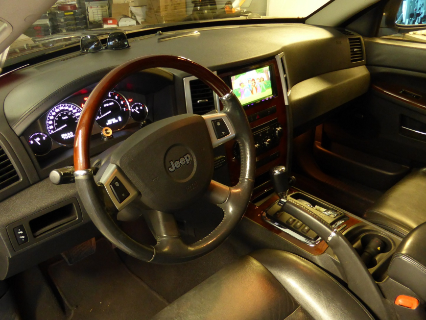 Εγκατάσταση Kenwood DDX9716BTS σε Jeep Grand Cherokee 2008.