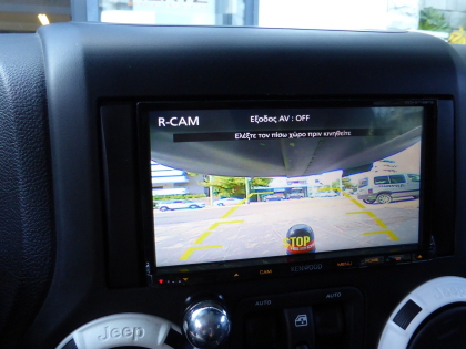 Εγκατάσταση οθόνης Kenwood, TV Tuner MPEG4 και rear camera σε Jeep Wrangler 2011. 