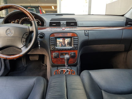 Εγκατάσταση TV Tuner T2 και Media Player με  USB σε Mercedes S-600 AMG V12 W220 Biturbo.