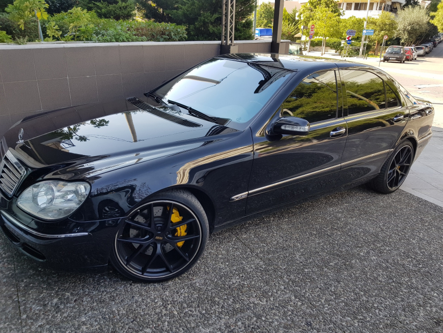 Εγκατάσταση TV Tuner T2 και Media Player με  USB σε Mercedes S-600 AMG V12 W220 Biturbo.