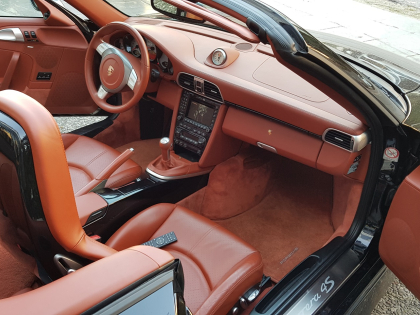 Εγκατάσταση Dab Radio, Tv Tuner, BT σε Porsche Carrera 997 4S.