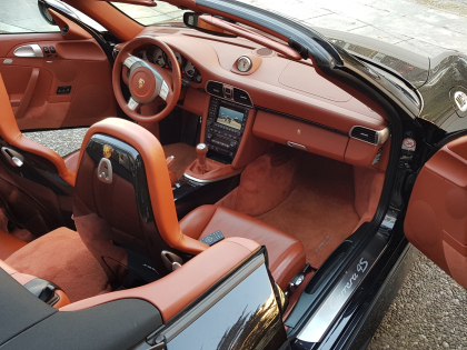 Εγκατάσταση Dab Radio, Tv Tuner, BT σε Porsche Carrera 997 4S.