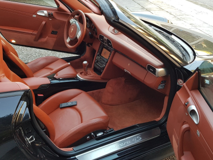 Εγκατάσταση Dab Radio, Tv Tuner, BT σε Porsche Carrera 997 4S.