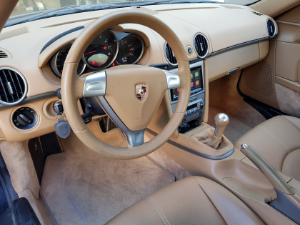 Porsche Cayman. Multimedia Kenwood DDX-9717BTS. Συμβατή με Apple Car Play & Android Auto.