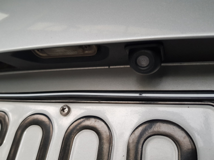 Εγκατάσταση οθόνης Android Digital IQ εργοστασιακής εμφάνισης σε Mercedes SLK R171.