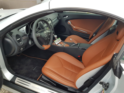 Εγκατάσταση οθόνης Android Digital IQ εργοστασιακής εμφάνισης σε Mercedes SLK R171.