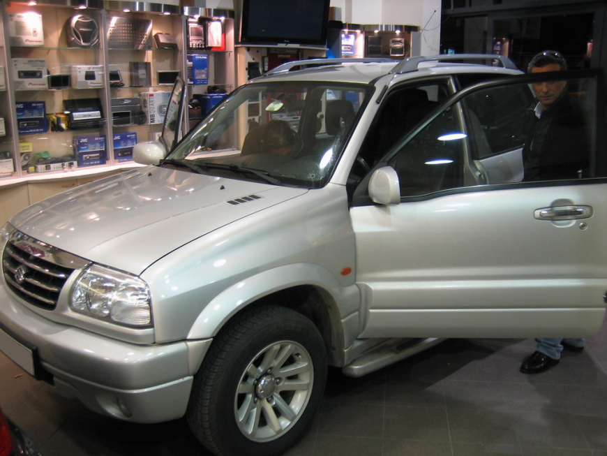 Εγκατάσταση Car Cinema - Navigator Kenwood DDX-6029 σε Suzuki Grand Vitara