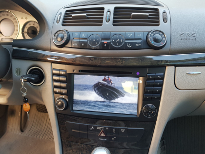 Εγκατάσταση Car Cinema Android Digital IQ σε Mercedes W211.