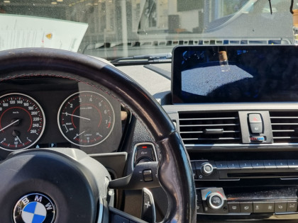 Εγκατάσταση Οθόνης Linux & Καμερών Εμπρός - Πίσω σε BMW 230 cabrio.