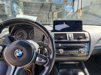 Εγκατάσταση Οθόνης Linux & Καμερών Εμπρός - Πίσω σε BMW 230 cabrio.
