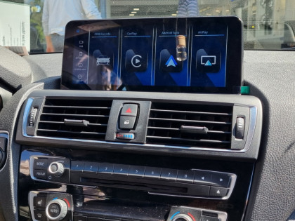 Εγκατάσταση Οθόνης Linux & Καμερών Εμπρός - Πίσω σε BMW 230 cabrio.