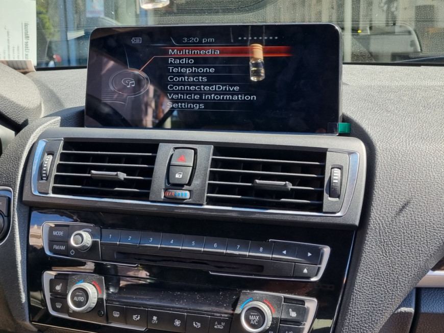 Εγκατάσταση Οθόνης Linux & Καμερών Εμπρός - Πίσω σε BMW 230 cabrio.