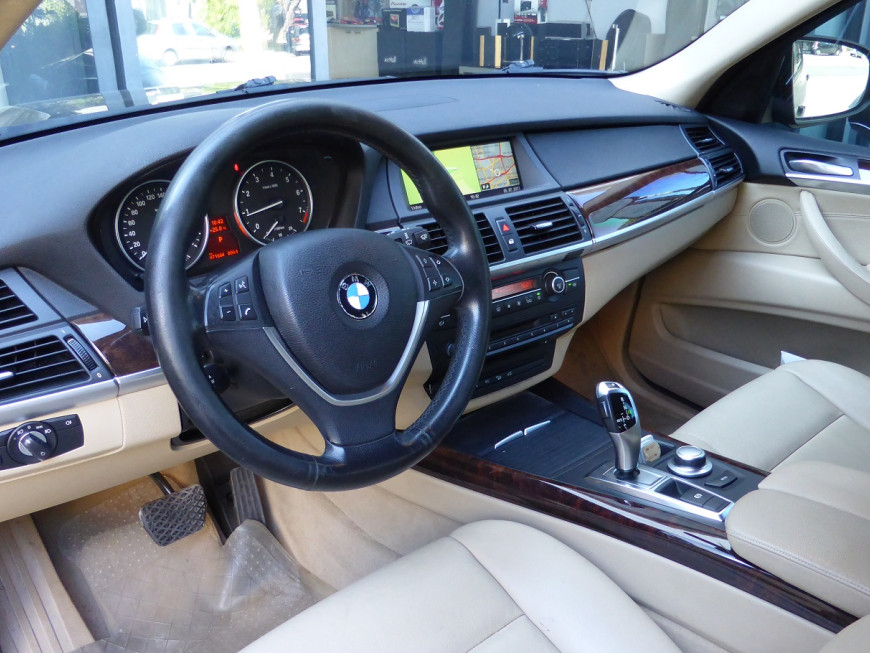 Εγκατάσταση Interface για είσοδο σήματος Video και Rear Camera σε BMW X3 F25 (2010).