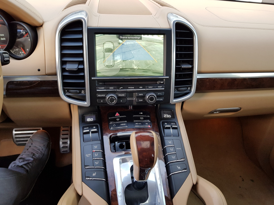 Εγκατάσταση Car Cinema, Back Camera, Media Player, TV Tuner Mpeg4 σε Porsche Cayenne 958.