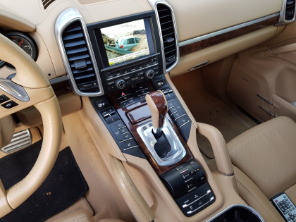 Εγκατάσταση Car Cinema, Back Camera, Media Player, TV Tuner Mpeg4 σε Porsche Cayenne 958.