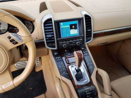 Εγκατάσταση Car Cinema, Back Camera, Media Player, TV Tuner Mpeg4 σε Porsche Cayenne 958.