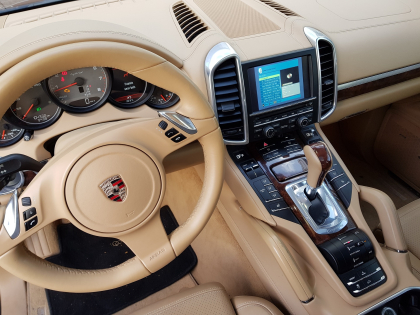 Εγκατάσταση Car Cinema, Back Camera, Media Player, TV Tuner Mpeg4 σε Porsche Cayenne 958.