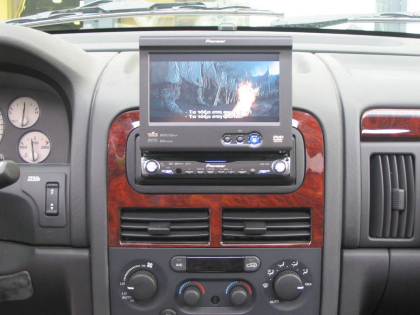 Εγκατάσταση Car Cinema – Pioneer AVIC X1R & Eton σε Grand Cherokee Overland.