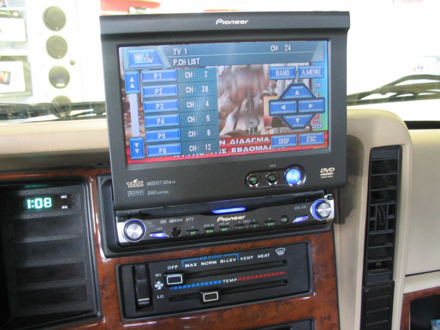 Εγκατάσταση Car Cinema με την οθόνη Pioneer AVIC X1R σε Cherokee 4,0