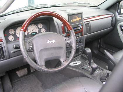 Εγκατάσταση Car Cinema – Pioneer AVIC X1R & Eton σε Grand Cherokee Overland.