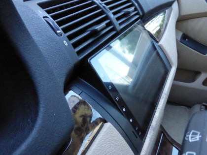 Εγκατάσταση οθόνης IQ-AN5595GPS 9" σε BMW Series 5 E39 και X5 E53 (1997-2006).