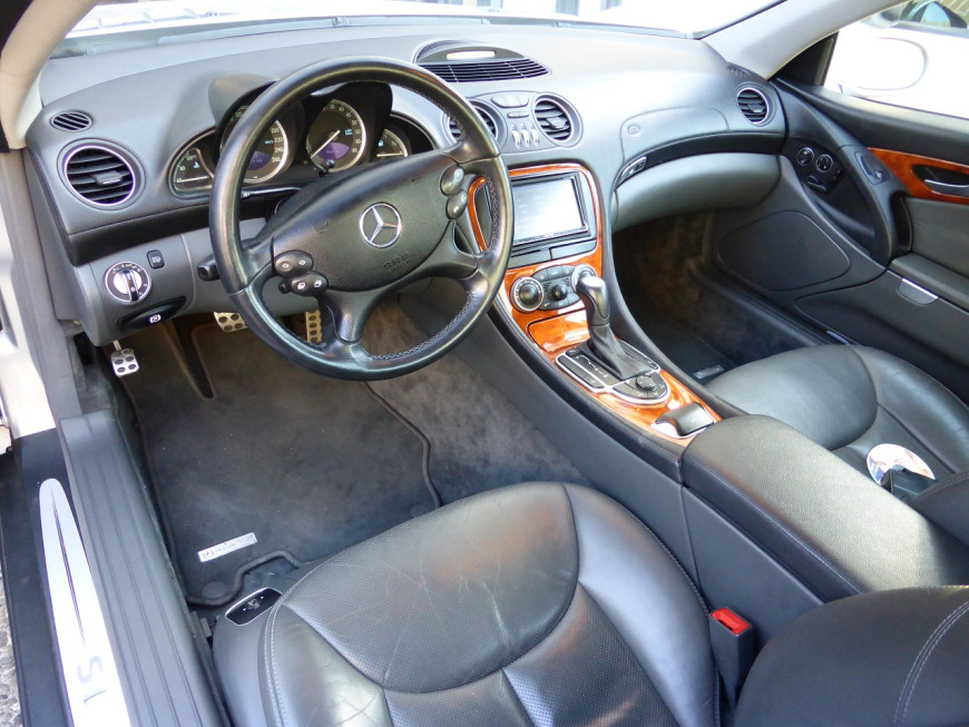 Εγκατάσταση Navigation Kenwood σε Mercedes SL 500 R230 (2004).