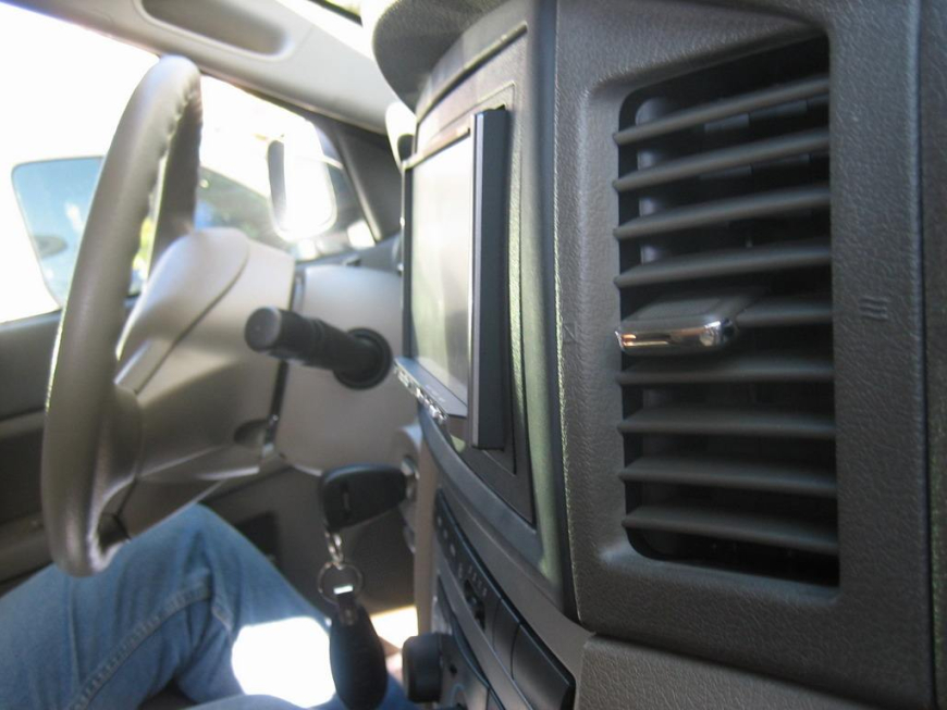 Εγκατάσταση Car Cinema Kenwood DDX 6029 σε Grand Cherokee 5,7