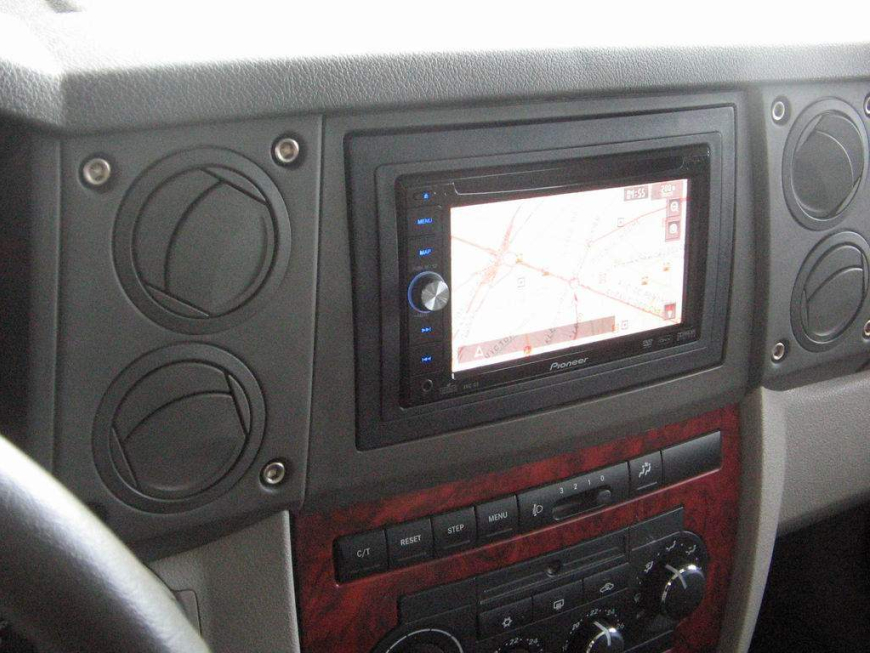 Εγκατάσταση Car Cinema Navigation Pioneer AVIC D3 σε Jeep Commander