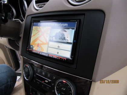 Εγκατάσταση Car Cinema & Navigation με την Kenwood DDX9240BT σε Mercedes ML 500.