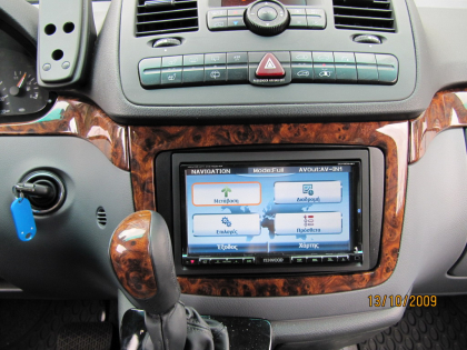 Εγκατάσταση Kenwood DDX8024BT σε συνδυασμό με Navibox σε Mercedes Viano.