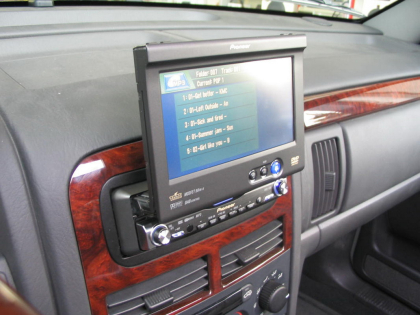 Εγκατάσταση Car Cinema – Pioneer AVIC X1R & Eton σε Grand Cherokee Overland.