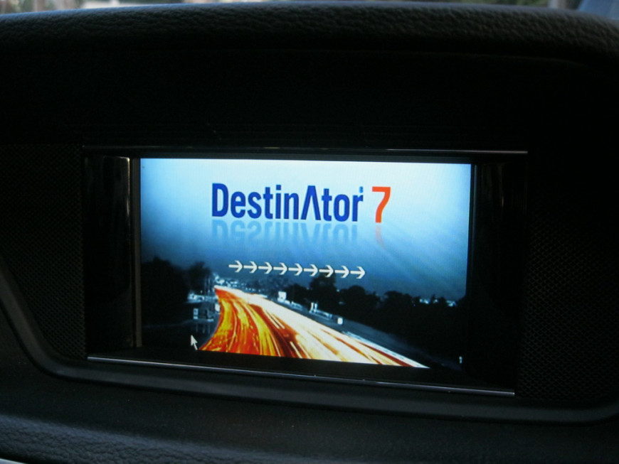 Εγκατάσταση Audio-Video Input, Mp4 Tuner, Navigation σε Mercedes E 220 W212.
