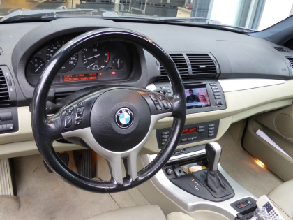 Εγκατάσταση Navigation–Multimedia LM M395 GPS σε BMW E53 2002.