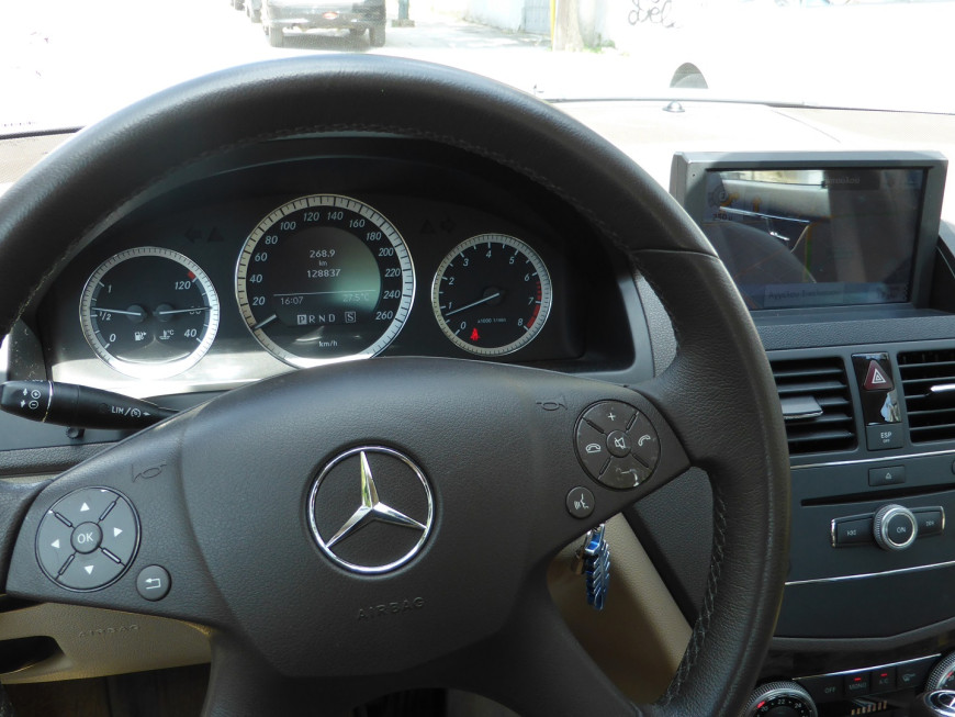 Εγκατάσταση Car Cinema Navigation 7” Android σε Mercedes-Benz C 200.