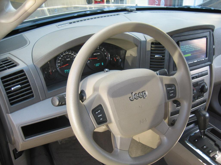 Εγκατάσταση Car Cinema Kenwood DDX 6029 σε Grand Cherokee 5,7