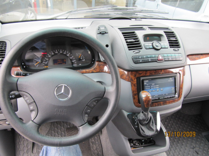 Εγκατάσταση Kenwood DDX8024BT σε συνδυασμό με Navibox σε Mercedes Viano.