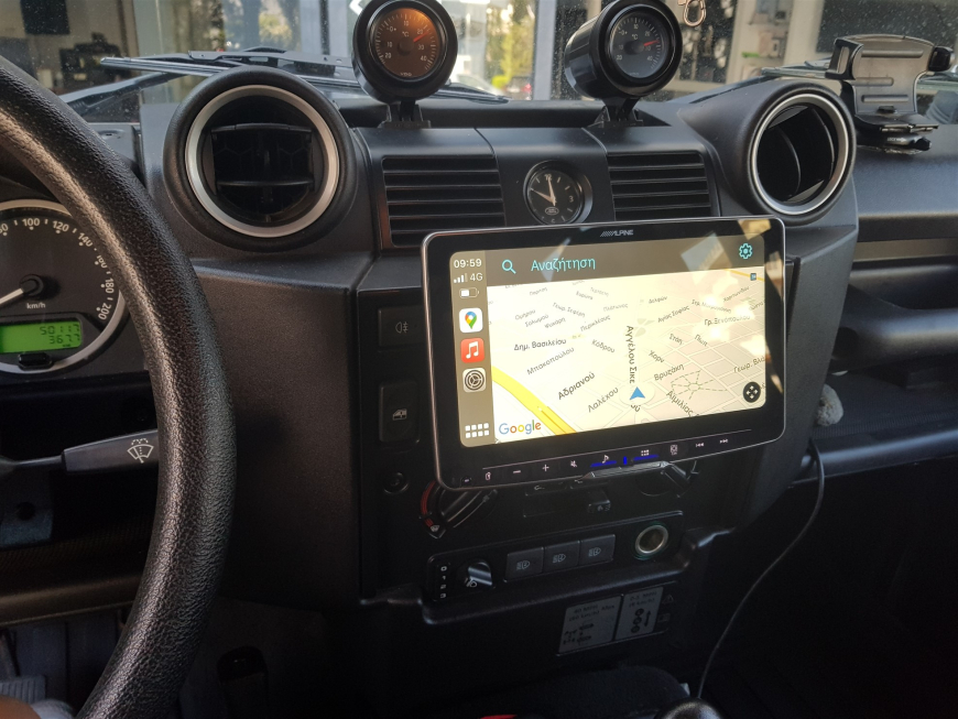 Εγκατάσταση Multimedia Alpine σε Land Rover Defender.