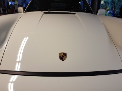 Porsche Carrera 2 964.