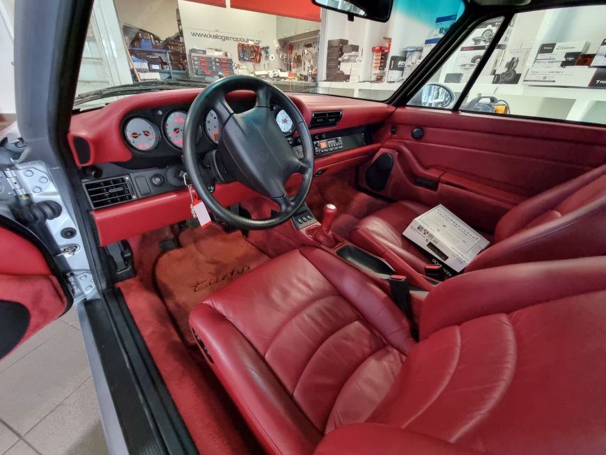 Εγκατάσταση radio/BT σε Porsche 911 Turbo 993.