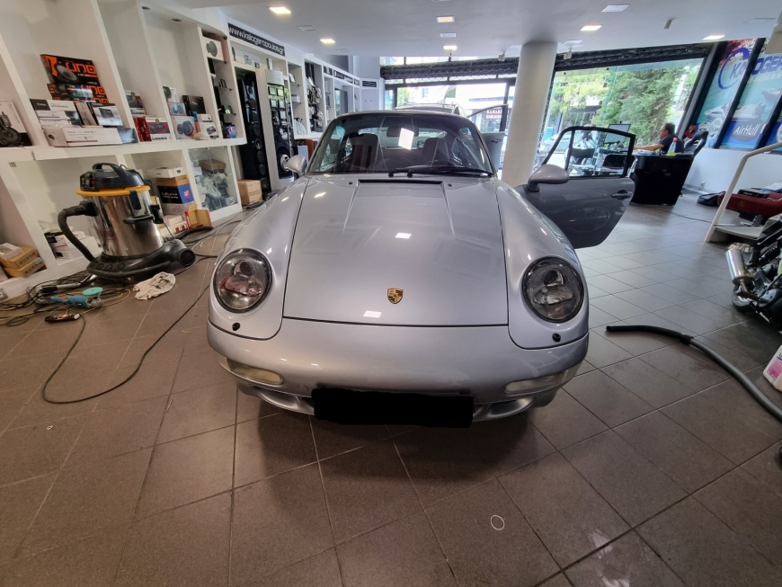 Εγκατάσταση radio/BT σε Porsche 911 Turbo 993.