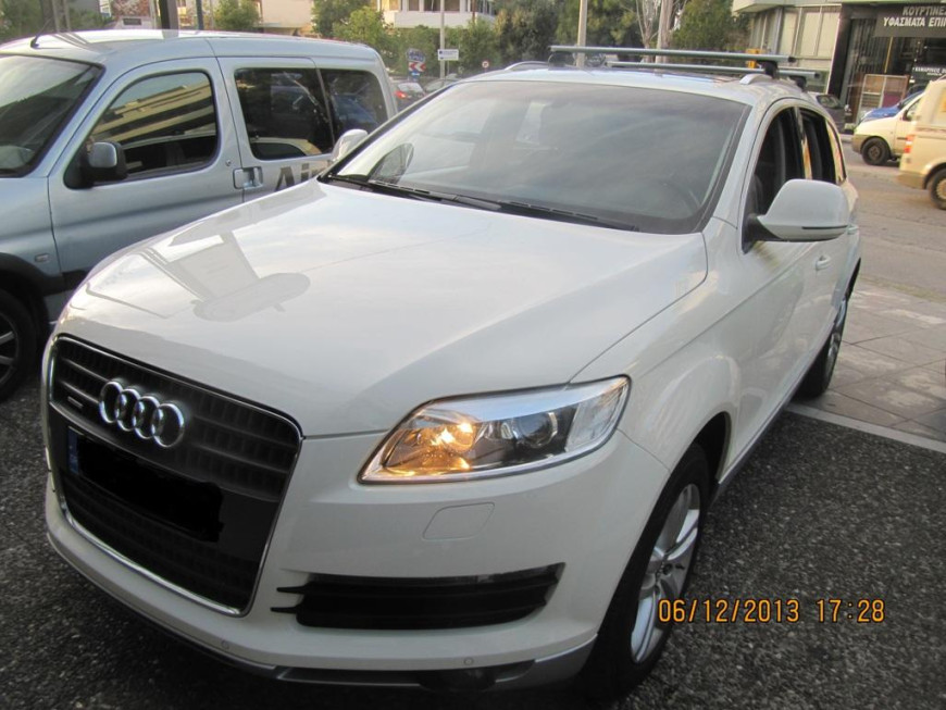Εγκατάσταση ψηφιακού τηλεοπτικού δέκτη σε Audi Q7 