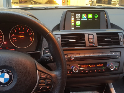 Εγκατάσταση Wireless Apple CarPlay, Media Player και Android Auto σε BMW 1 Series F20.