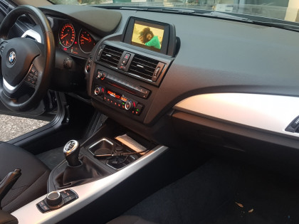 Εγκατάσταση Wireless Apple CarPlay, Media Player και Android Auto σε BMW 1 Series F20.