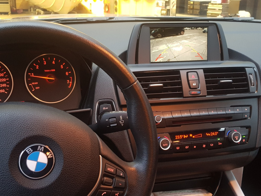 Εγκατάσταση Wireless Apple CarPlay, Media Player και Android Auto σε BMW 1 Series F20.