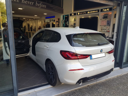 Εγκατάσταση Apple CarPlay και Android Auto σε BMW 1 Series 2022.